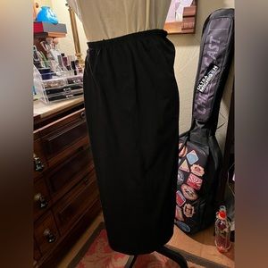 Black 35.5 inch long skirt